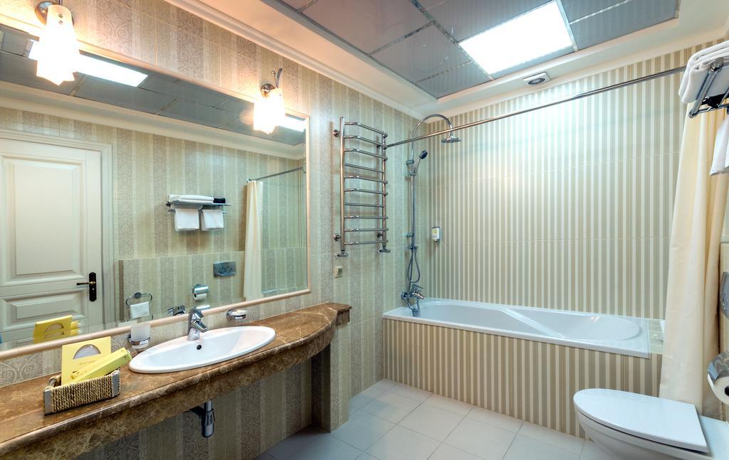 Villa Stanislavskyi Hotel Львов Экстерьер фото
